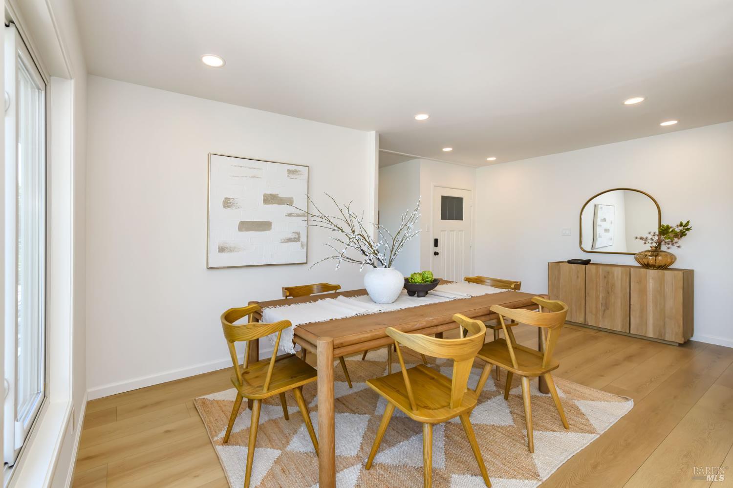 Detail Gallery Image 6 of 30 For 81 Corte Gracitas Unkn, Greenbrae,  CA 94904 - 4 Beds | 2 Baths