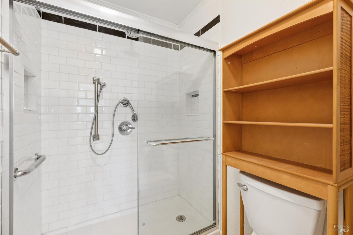 Detail Gallery Image 33 of 46 For 1365 Jacobs Pl, Dixon,  CA 95620 - 4 Beds | 2/1 Baths