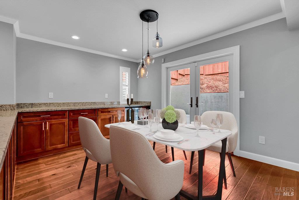 Detail Gallery Image 12 of 58 For 1736 Lindo St, Benicia,  CA 94510 - 3 Beds | 2/1 Baths