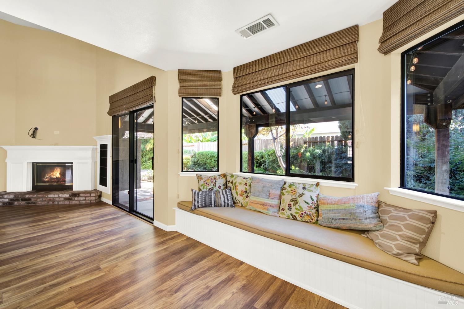 Detail Gallery Image 39 of 89 For 524 Arlene Dr, Vacaville,  CA 95688 - 4 Beds | 2 Baths