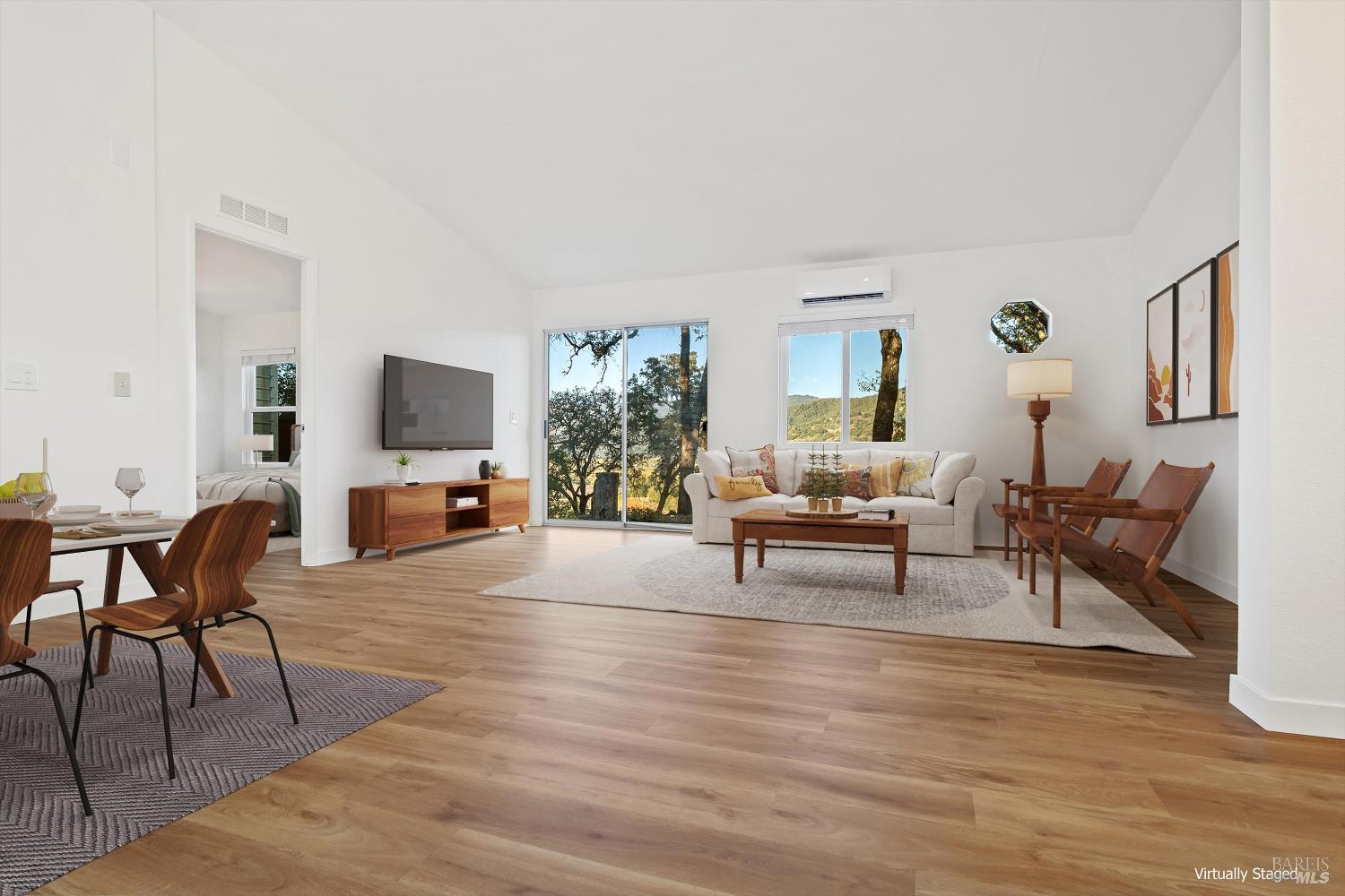 Detail Gallery Image 10 of 35 For 27770 Asti Rd, Cloverdale,  CA 95425 - 3 Beds | 2 Baths