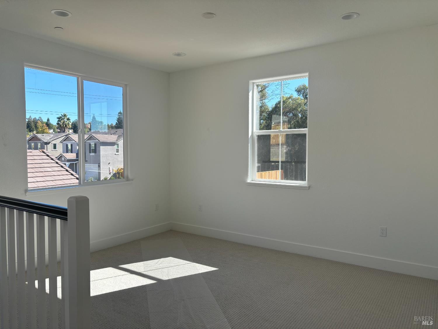 Detail Gallery Image 5 of 5 For 227 Echols Dr, Martinez,  CA 94553 - 4 Beds | 3 Baths