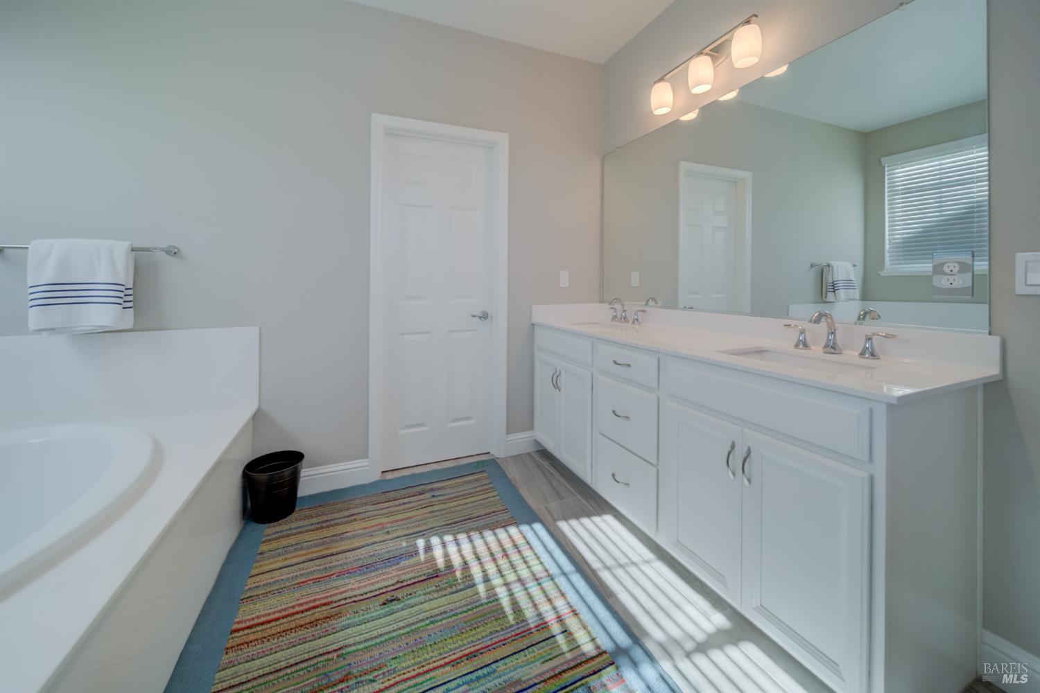 Detail Gallery Image 17 of 21 For 2135 Eva St, Napa,  CA 94559 - 3 Beds | 2/1 Baths