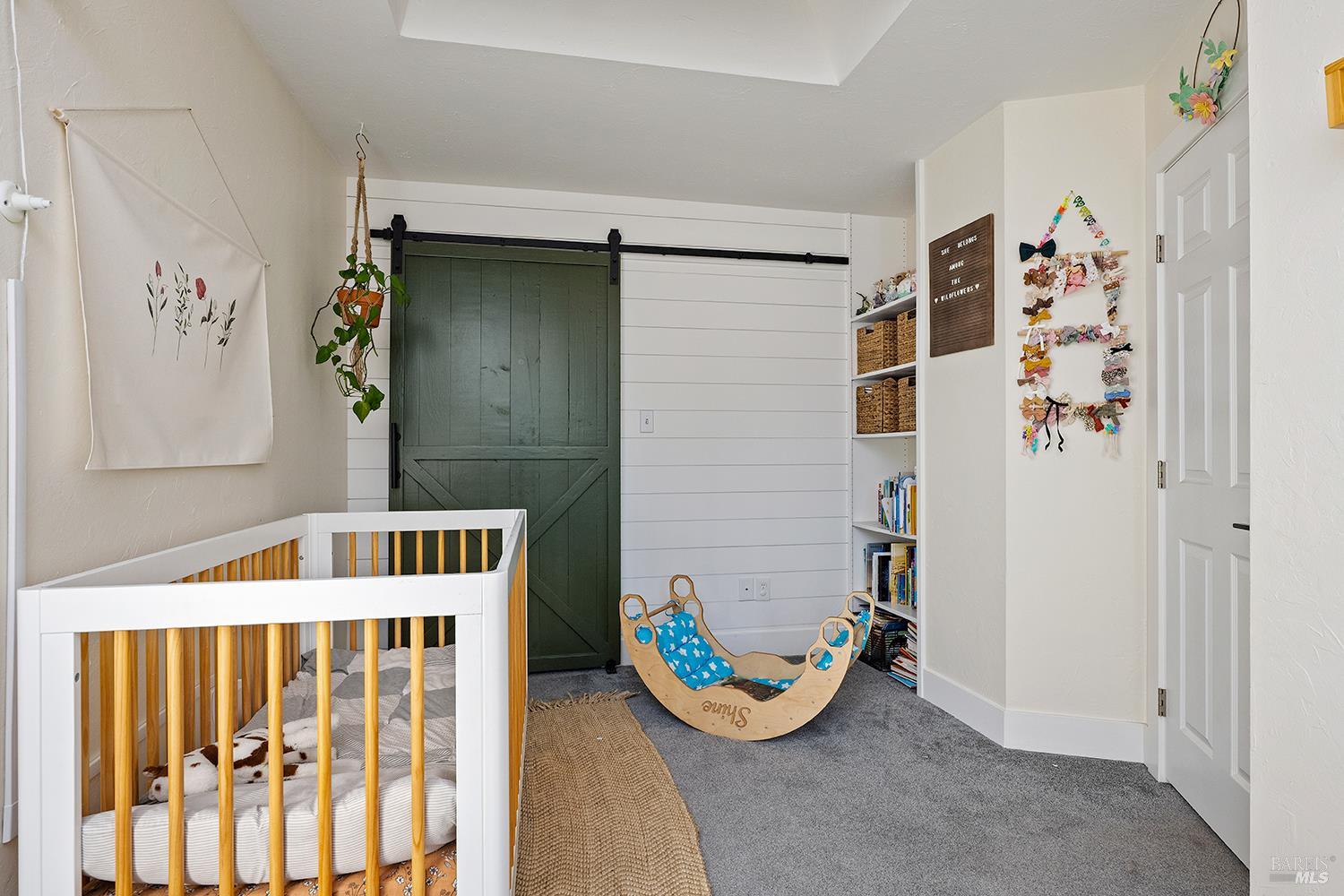 Detail Gallery Image 28 of 39 For 2595 Hardies Ln, Santa Rosa,  CA 95403 - 3 Beds | 2/1 Baths