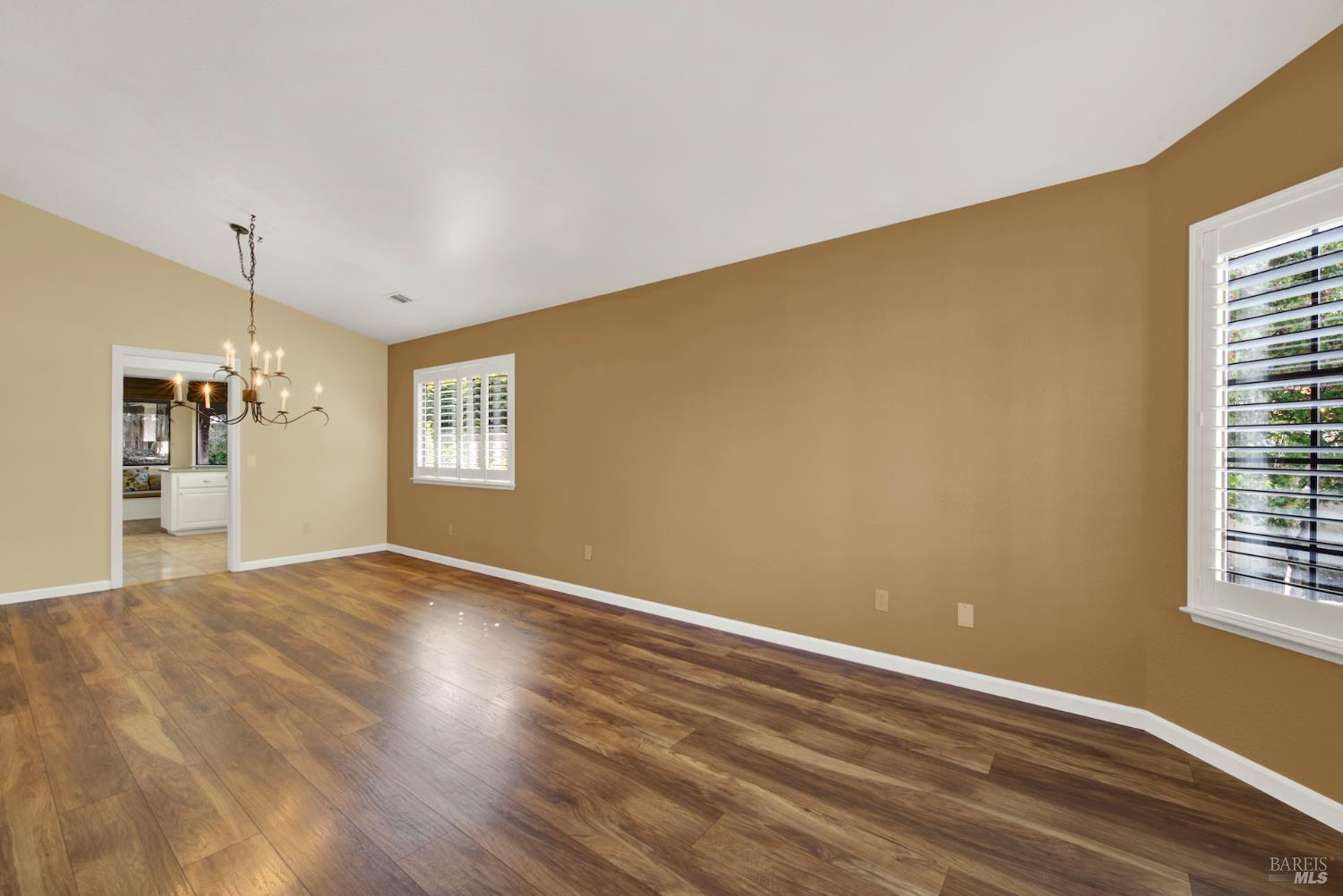 Detail Gallery Image 22 of 89 For 524 Arlene Dr, Vacaville,  CA 95688 - 4 Beds | 2 Baths