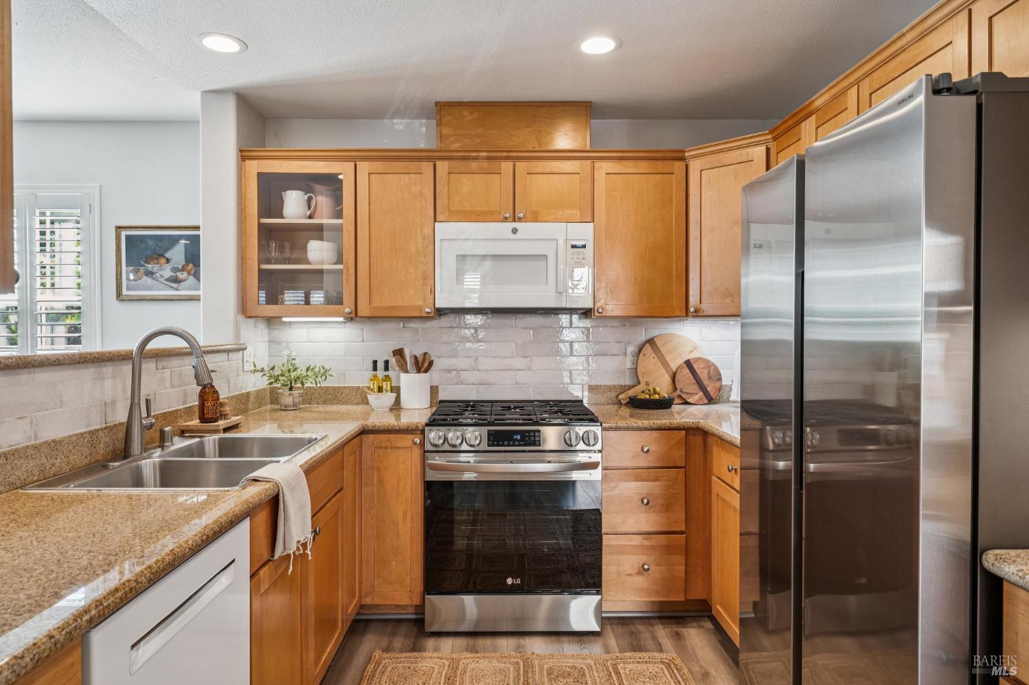 Detail Gallery Image 12 of 49 For 1125 Broadway Unkn, Sonoma,  CA 95476 - 3 Beds | 2/1 Baths