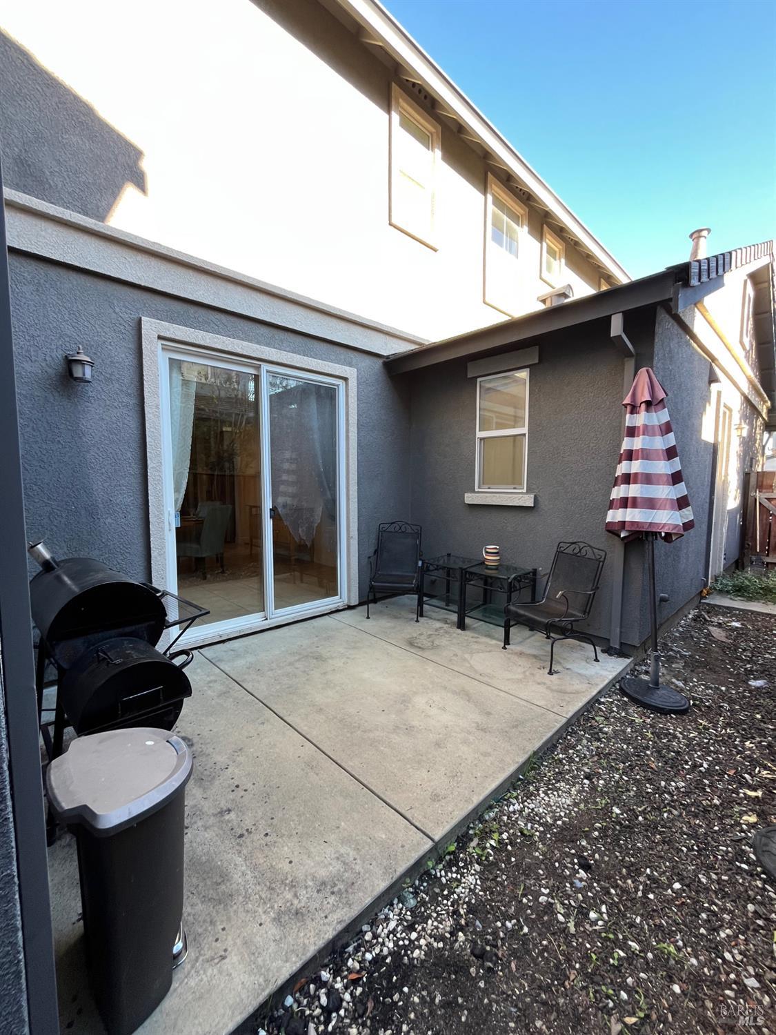 Detail Gallery Image 18 of 43 For 2472 Shorey Way, Fairfield,  CA 94533 - 4 Beds | 3 Baths