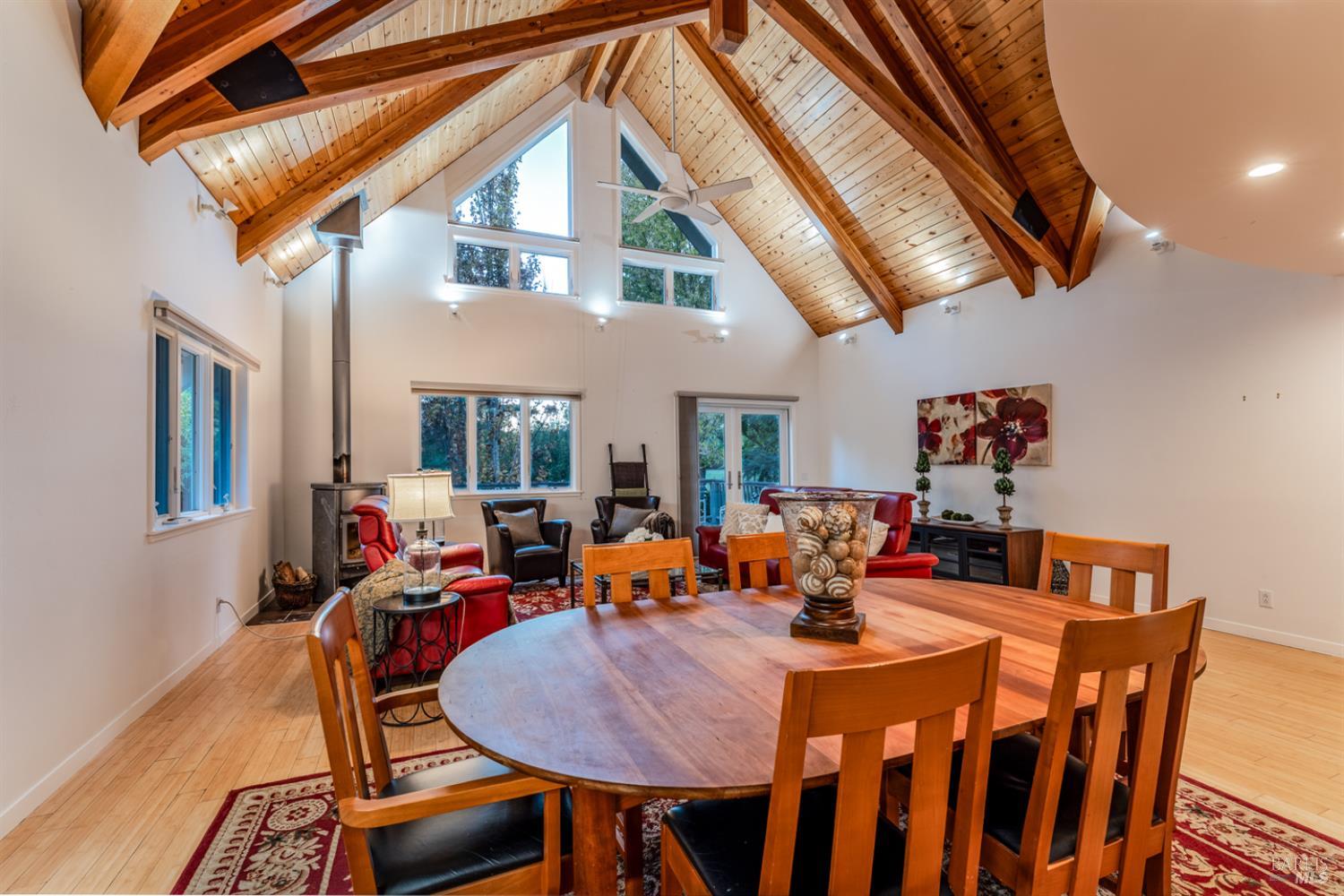 Detail Gallery Image 13 of 89 For 8301 West Side Potter Valley Rd, Potter Valley,  CA 95469 - 2 Beds | 3 Baths