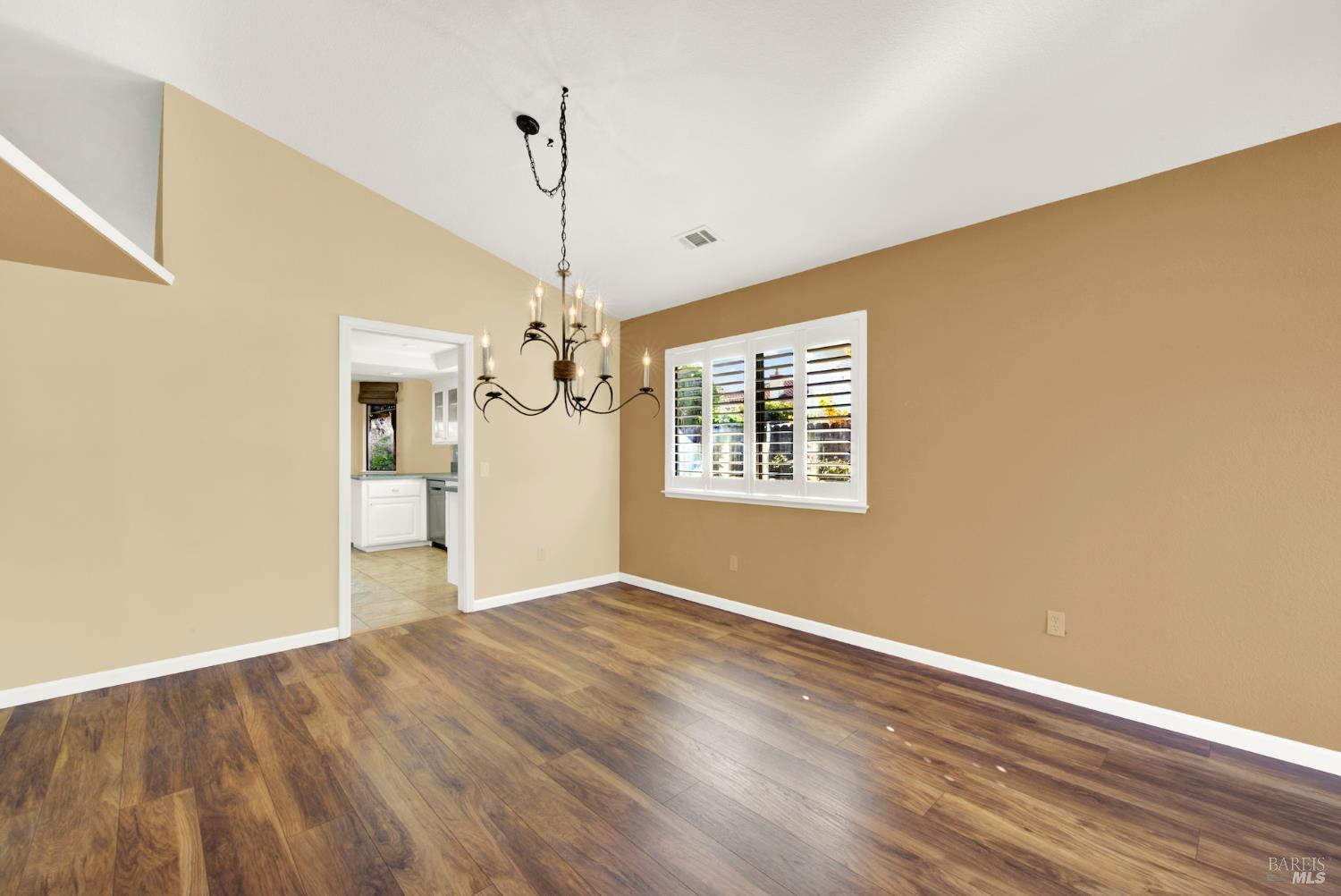 Detail Gallery Image 26 of 89 For 524 Arlene Dr, Vacaville,  CA 95688 - 4 Beds | 2 Baths