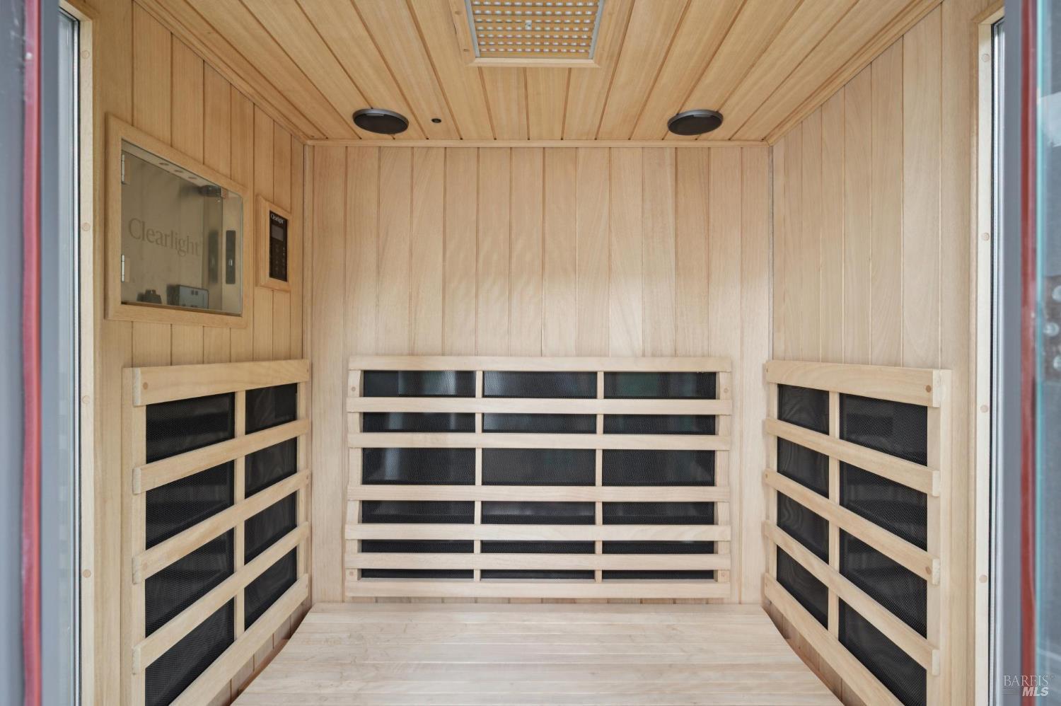 Detail Gallery Image 35 of 74 For 10 Chamberlain Ave, Novato,  CA 94947 - 5 Beds | 3/1 Baths