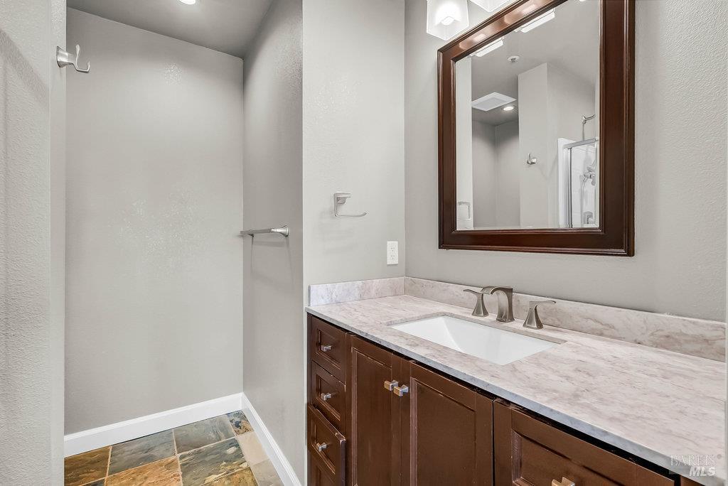 Detail Gallery Image 35 of 58 For 1736 Lindo St, Benicia,  CA 94510 - 3 Beds | 2/1 Baths