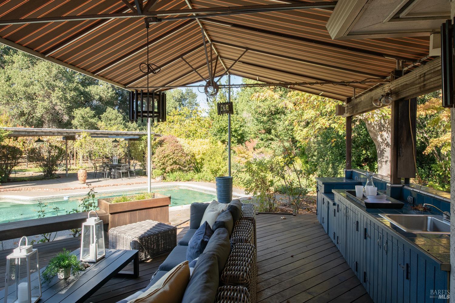 Detail Gallery Image 12 of 64 For 836 E Napa St, Sonoma,  CA 95476 - 2 Beds | 2 Baths