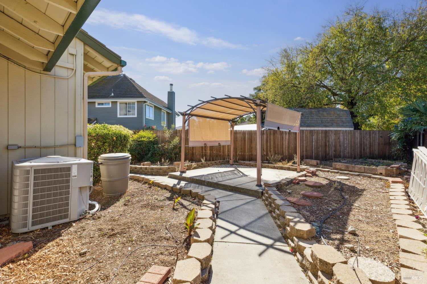 Detail Gallery Image 45 of 46 For 1365 Jacobs Pl, Dixon,  CA 95620 - 4 Beds | 2/1 Baths