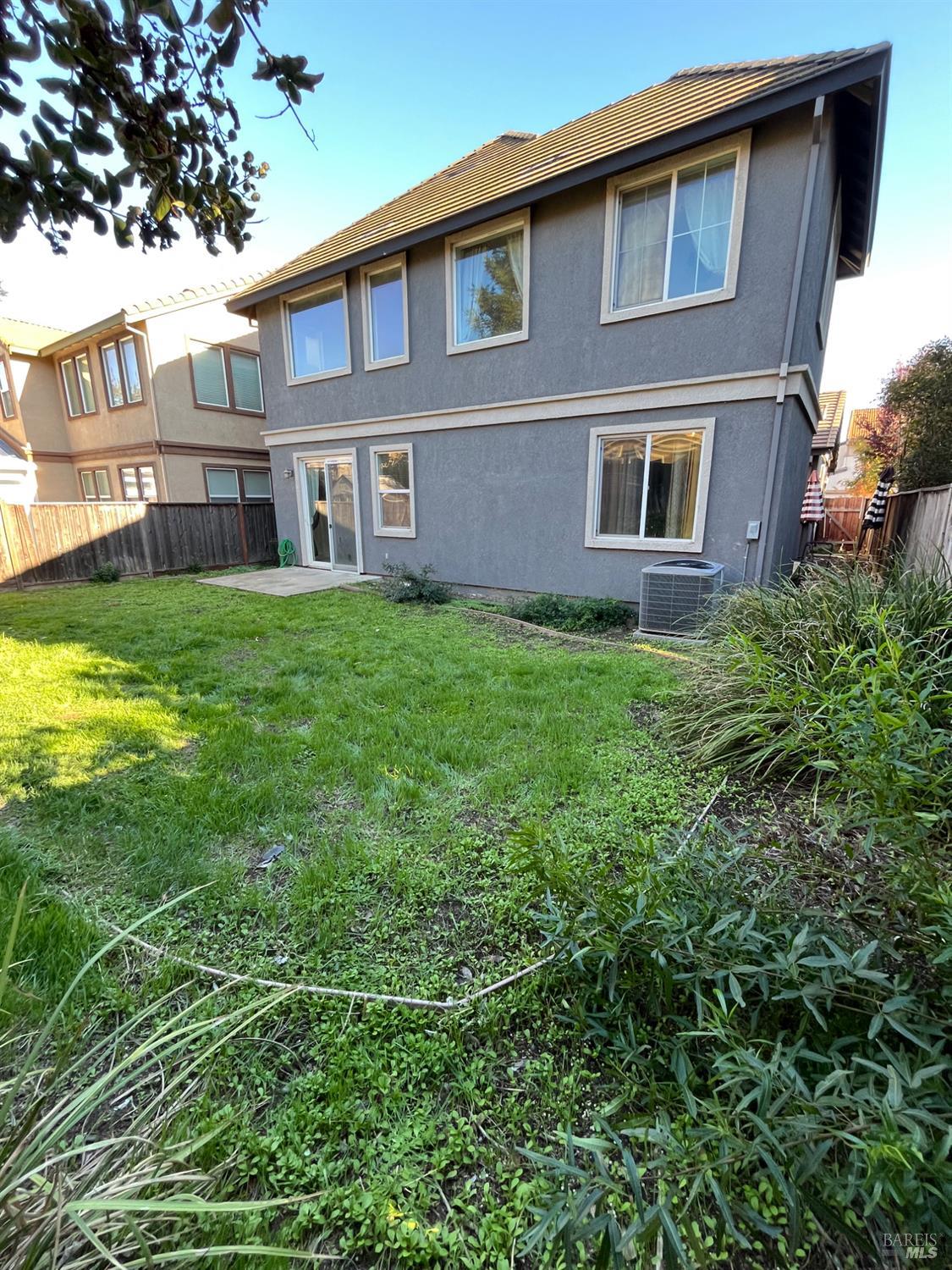 Detail Gallery Image 38 of 43 For 2472 Shorey Way, Fairfield,  CA 94533 - 4 Beds | 3 Baths