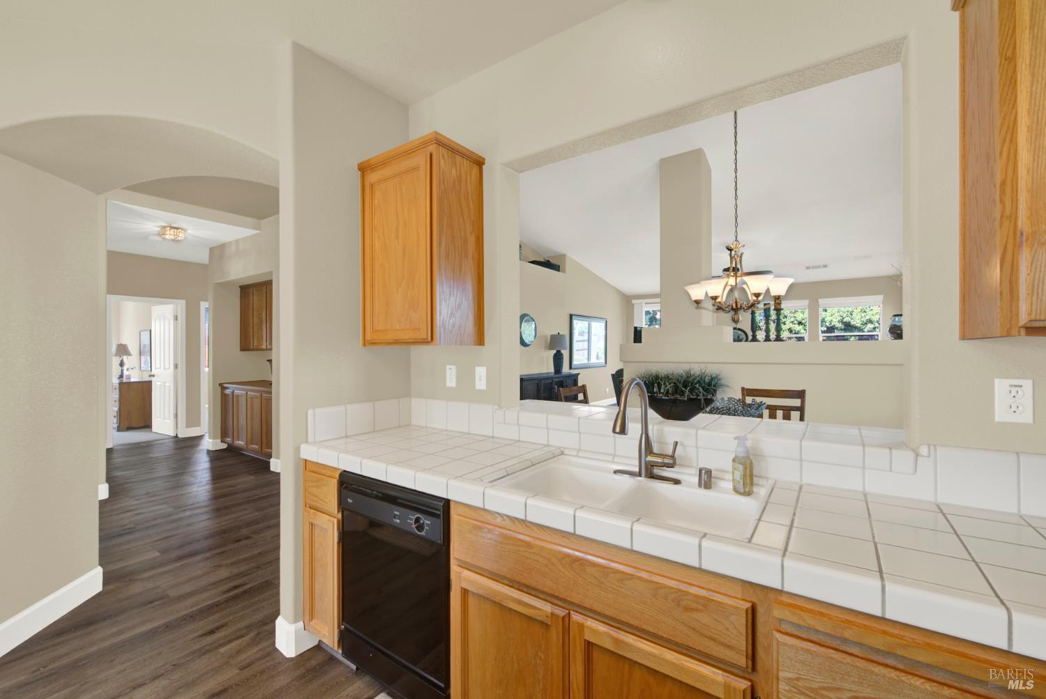 Detail Gallery Image 39 of 73 For 800 Alexander Dr, Dixon,  CA 95620 - 3 Beds | 2 Baths