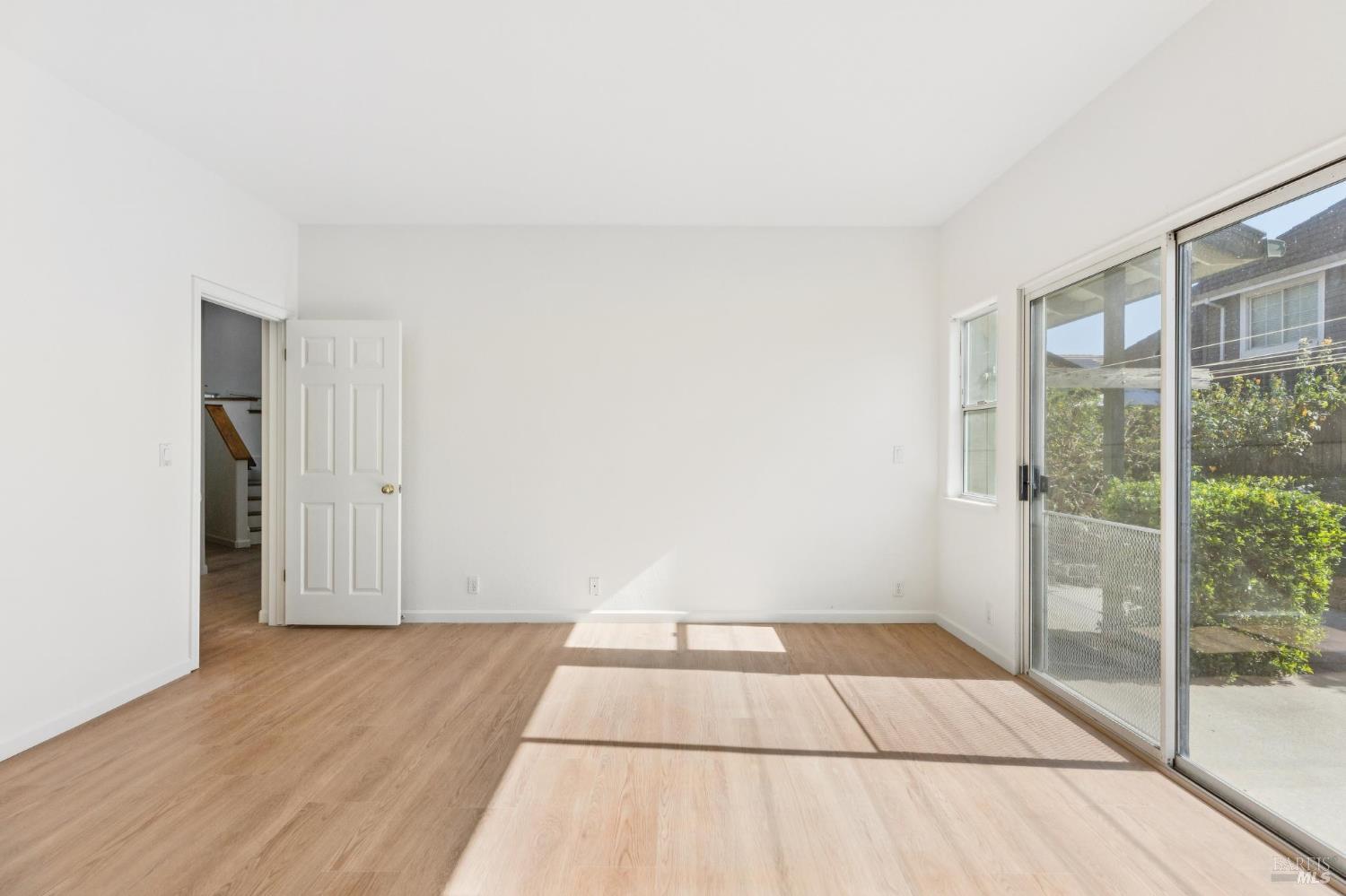 Detail Gallery Image 20 of 46 For 1365 Jacobs Pl, Dixon,  CA 95620 - 4 Beds | 2/1 Baths