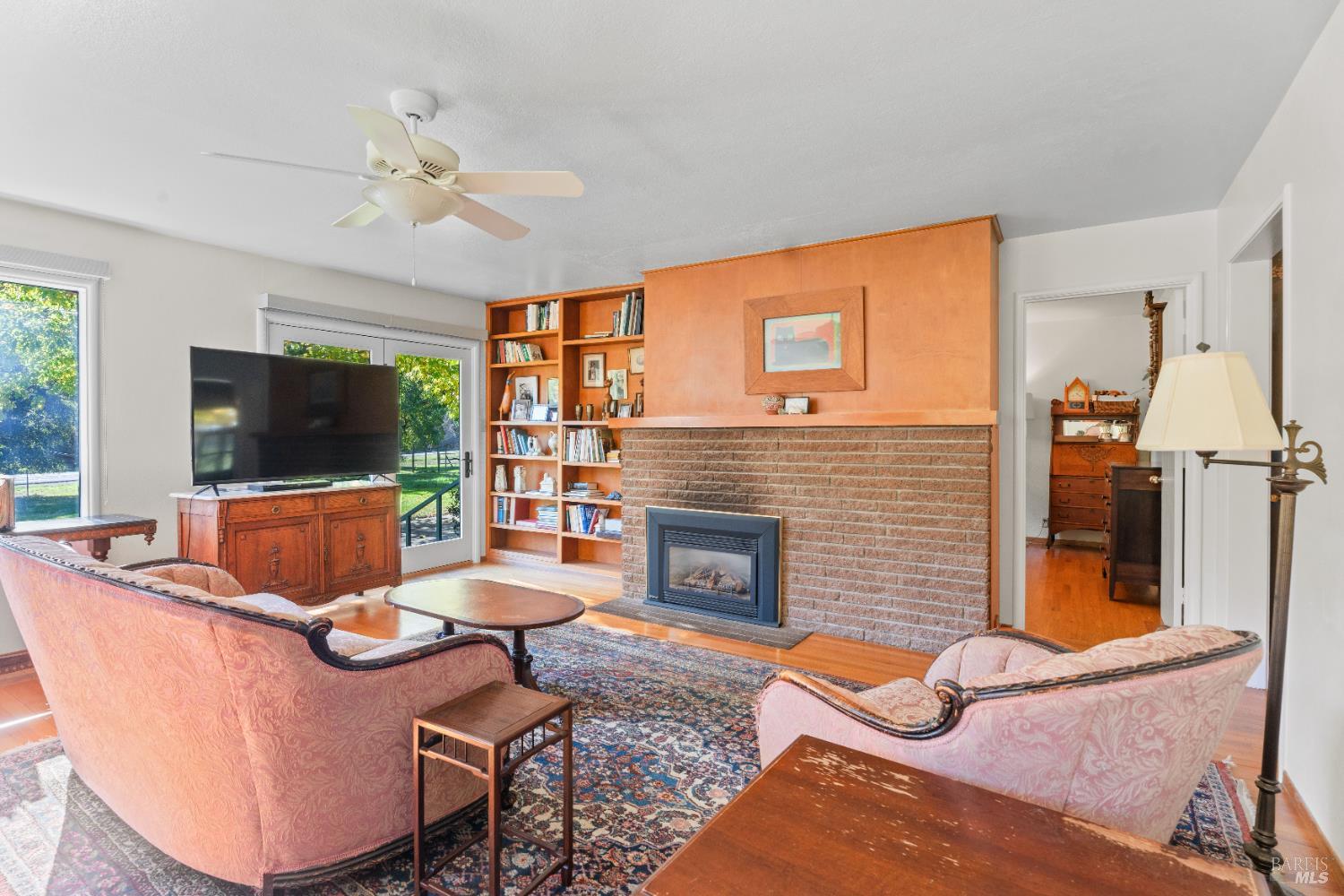 Detail Gallery Image 11 of 40 For 7420 Eastside Potter Valley Rd, Ukiah,  CA 95482 - 3 Beds | 2 Baths