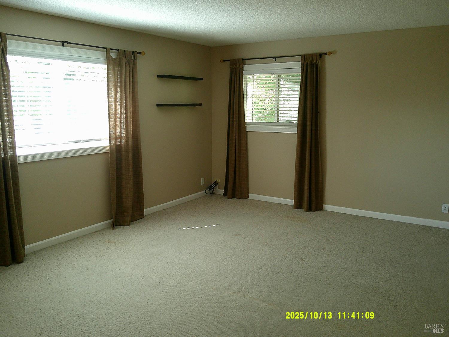 Detail Gallery Image 8 of 20 For 725 Devonshire Ct, Dixon,  CA 95620 - 3 Beds | 2 Baths