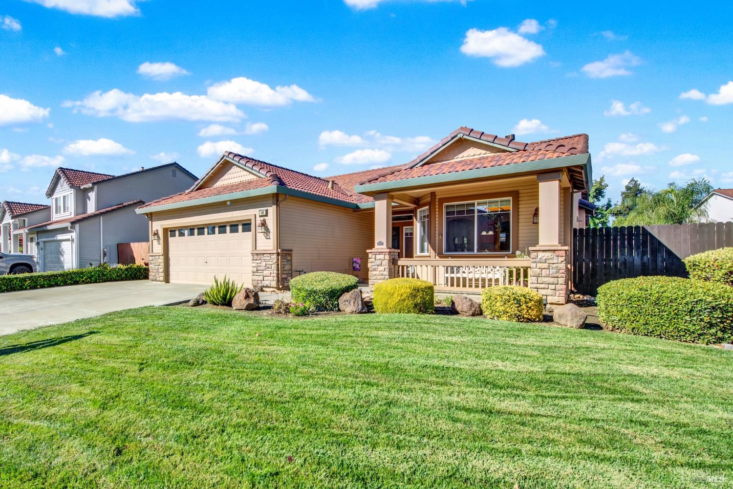 Detail Gallery Image 15 of 73 For 800 Alexander Dr, Dixon,  CA 95620 - 3 Beds | 2 Baths