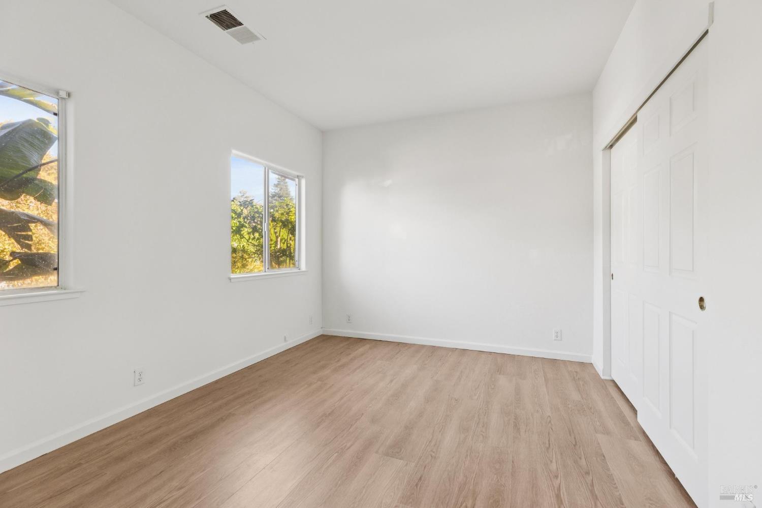 Detail Gallery Image 10 of 46 For 1365 Jacobs Pl, Dixon,  CA 95620 - 4 Beds | 2/1 Baths