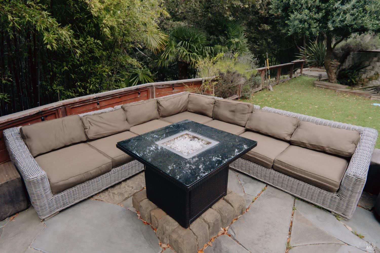 Detail Gallery Image 56 of 64 For 541 Redwood Rd, Whitethorn,  CA 95589 - 3 Beds | 2 Baths