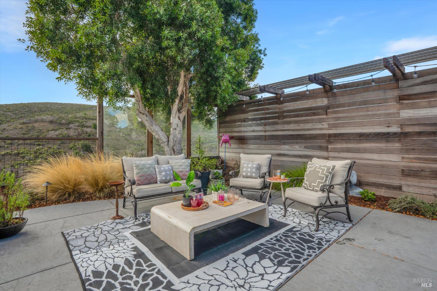 Detail Gallery Image 27 of 38 For 578 Morning Glory Dr, Benicia,  CA 94510 - 3 Beds | 2 Baths