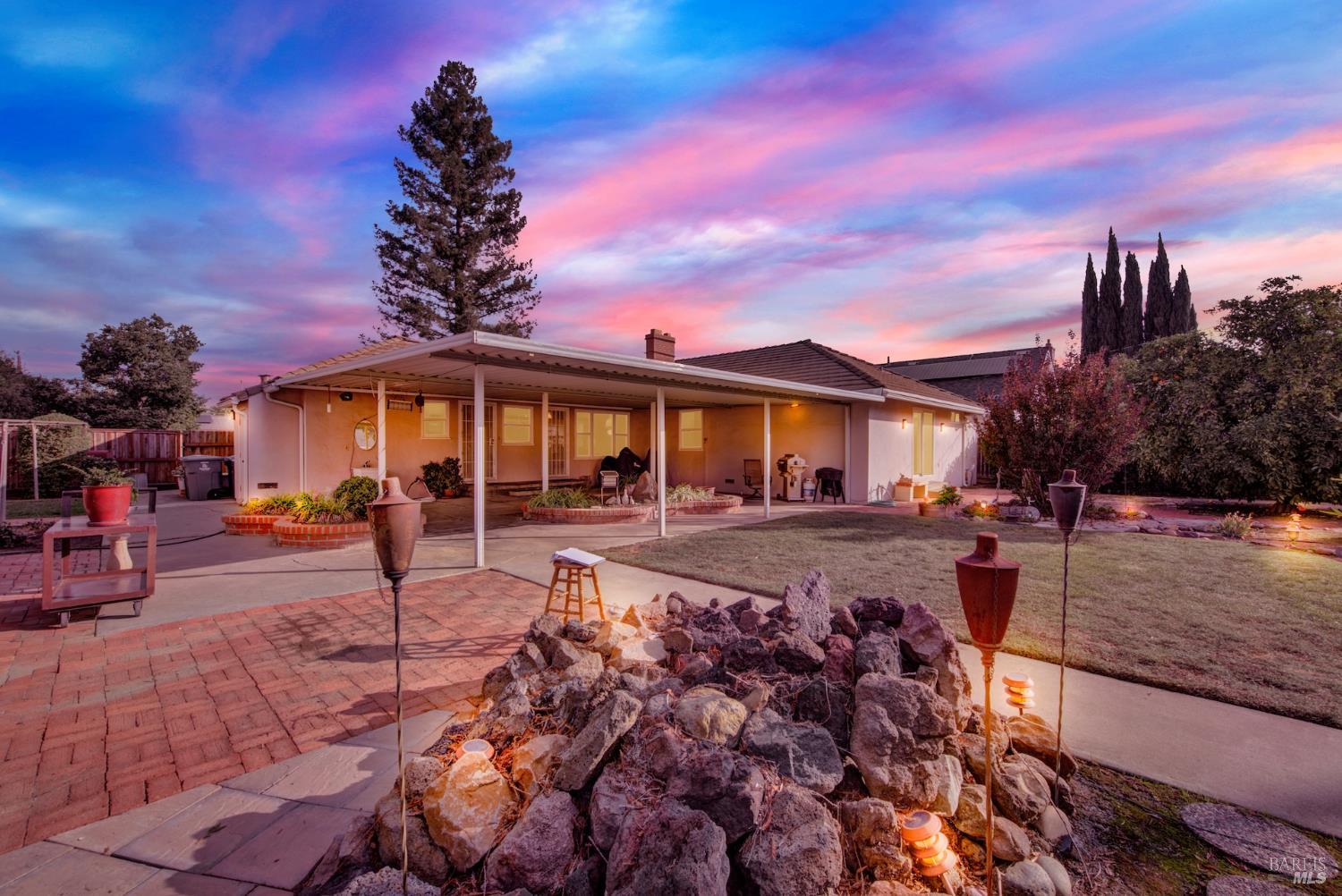 Detail Gallery Image 79 of 79 For 689 W C St, Dixon,  CA 95620 - 3 Beds | 3 Baths