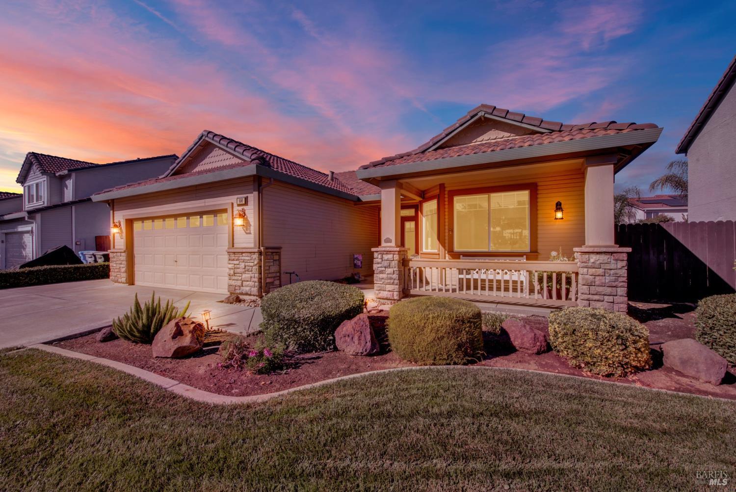 Detail Gallery Image 2 of 73 For 800 Alexander Dr, Dixon,  CA 95620 - 3 Beds | 2 Baths