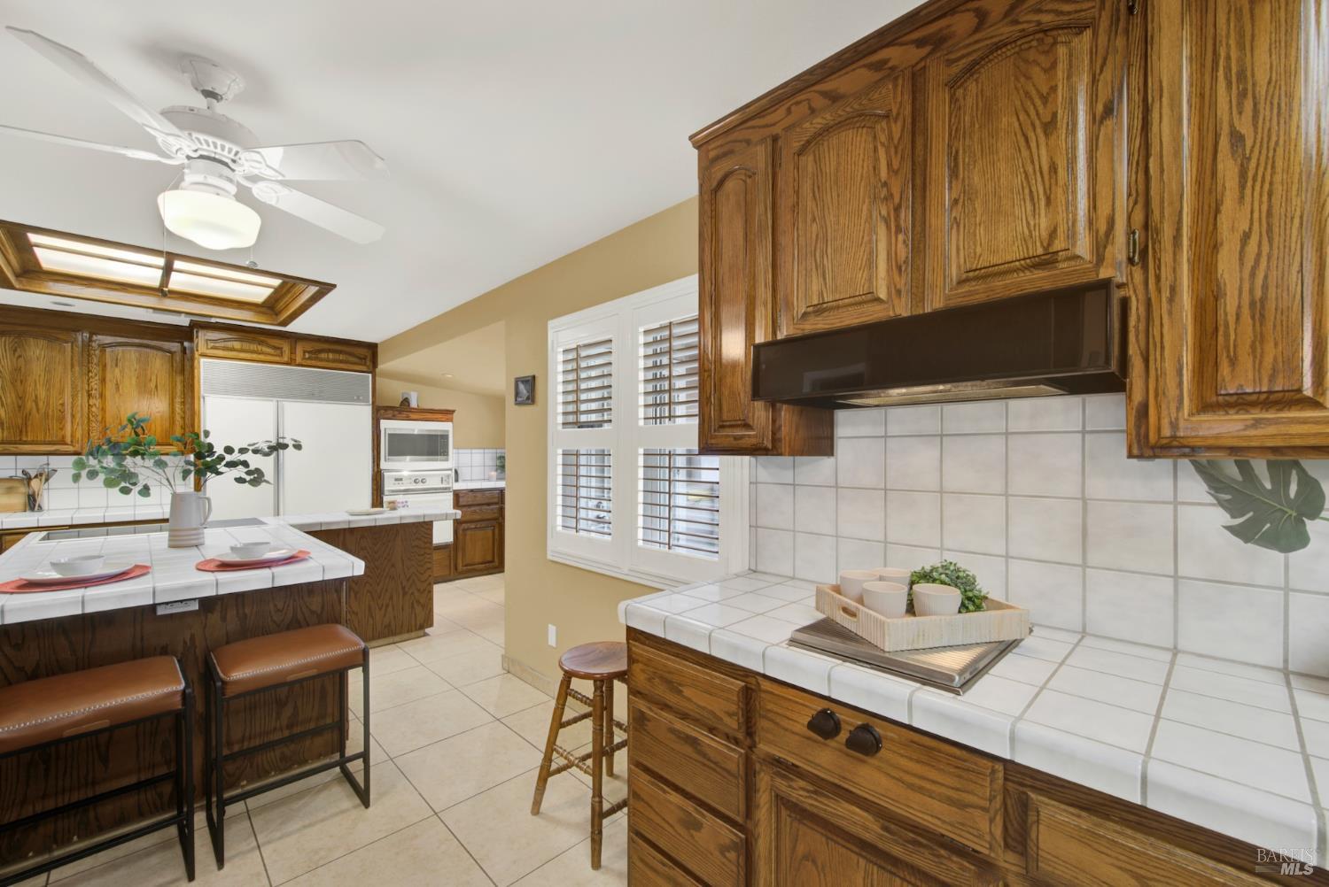 Detail Gallery Image 31 of 79 For 689 W C St, Dixon,  CA 95620 - 3 Beds | 3 Baths