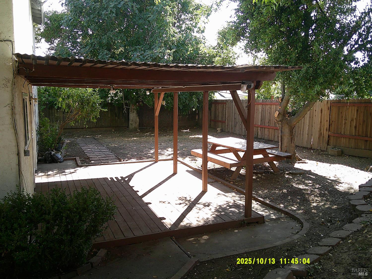 Detail Gallery Image 18 of 20 For 725 Devonshire Ct, Dixon,  CA 95620 - 3 Beds | 2 Baths