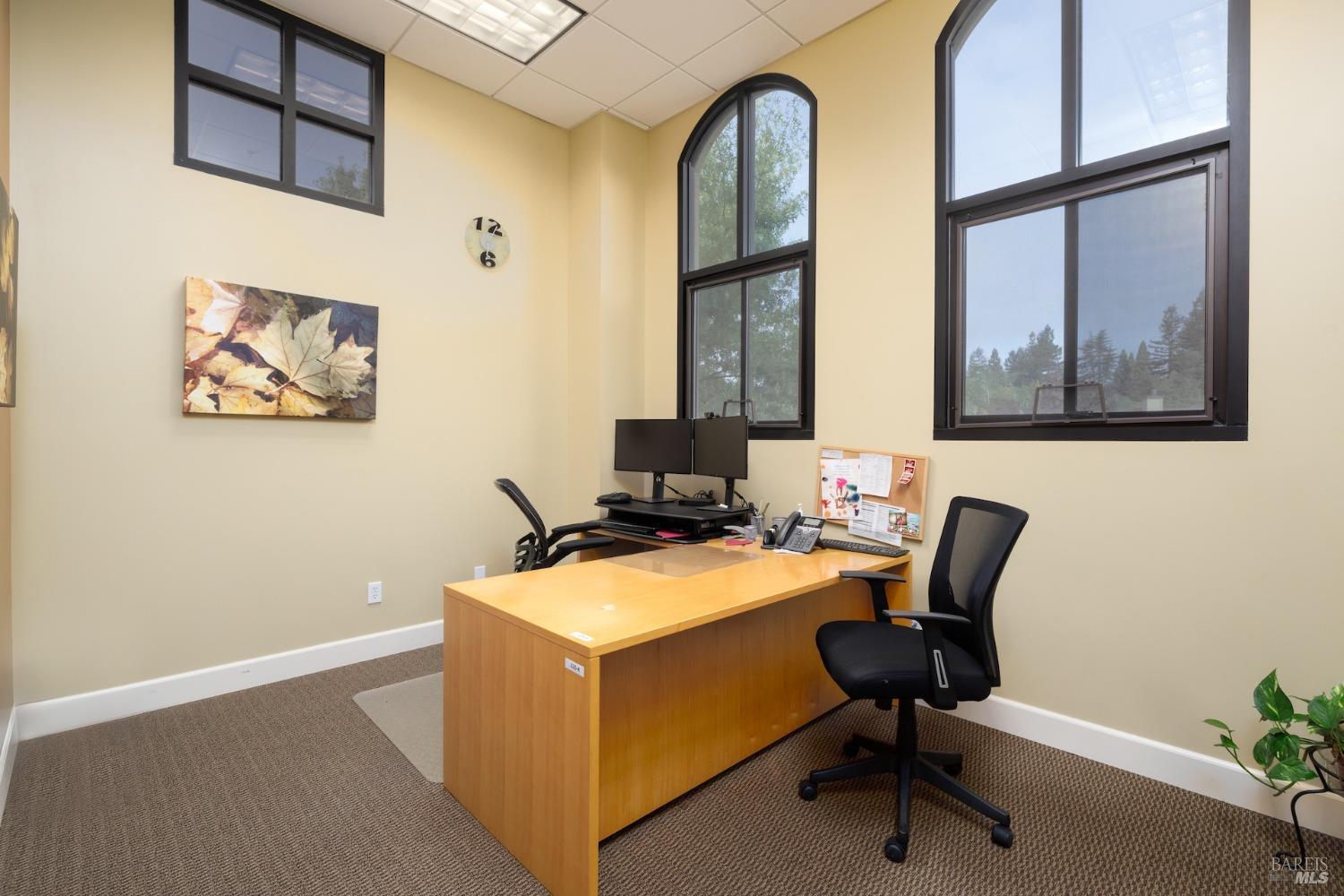 Detail Gallery Image 14 of 18 For 225 Foss Creek Cir, Healdsburg,  CA 95448 - – Beds | – Baths