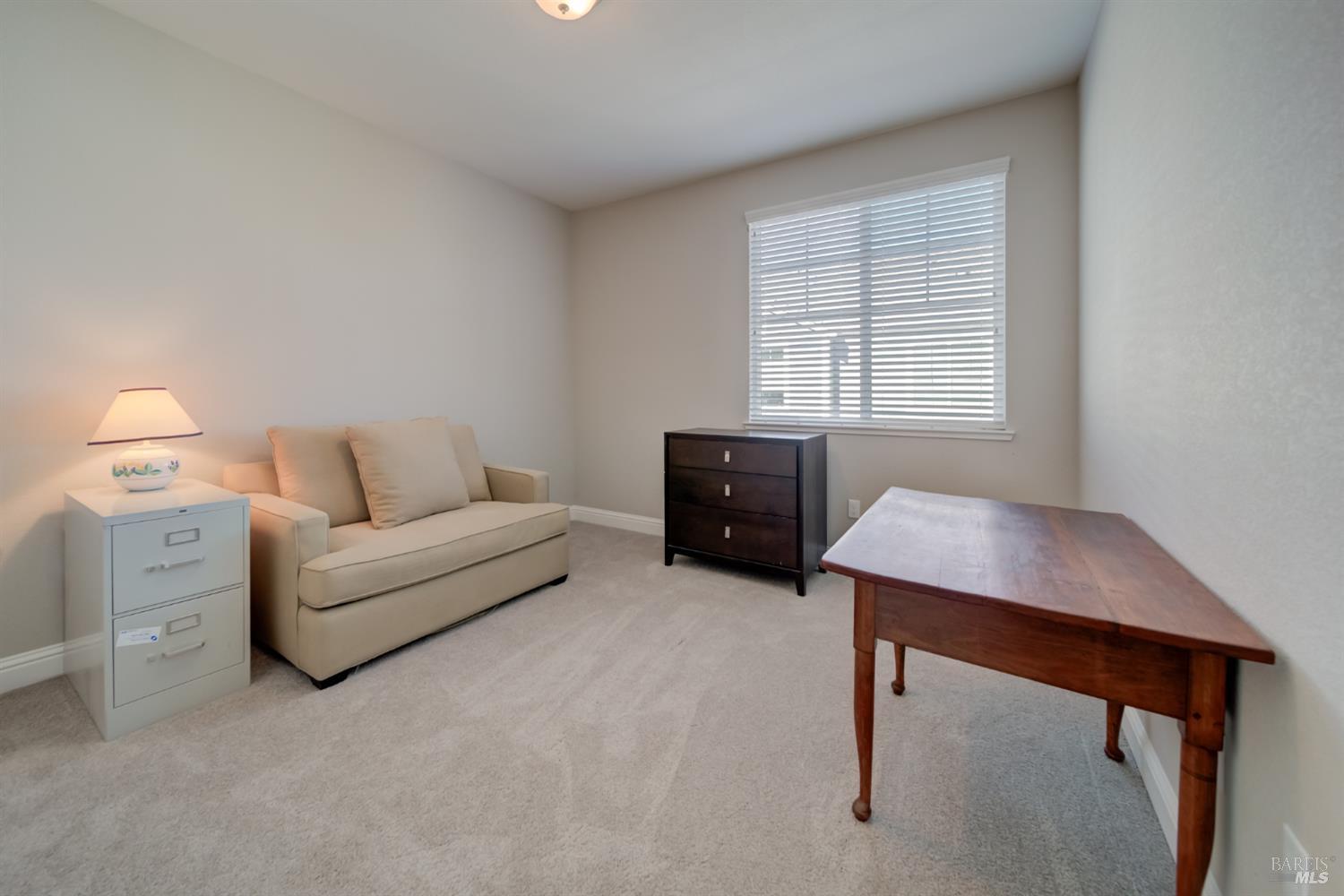 Detail Gallery Image 13 of 21 For 2135 Eva St, Napa,  CA 94559 - 3 Beds | 2/1 Baths