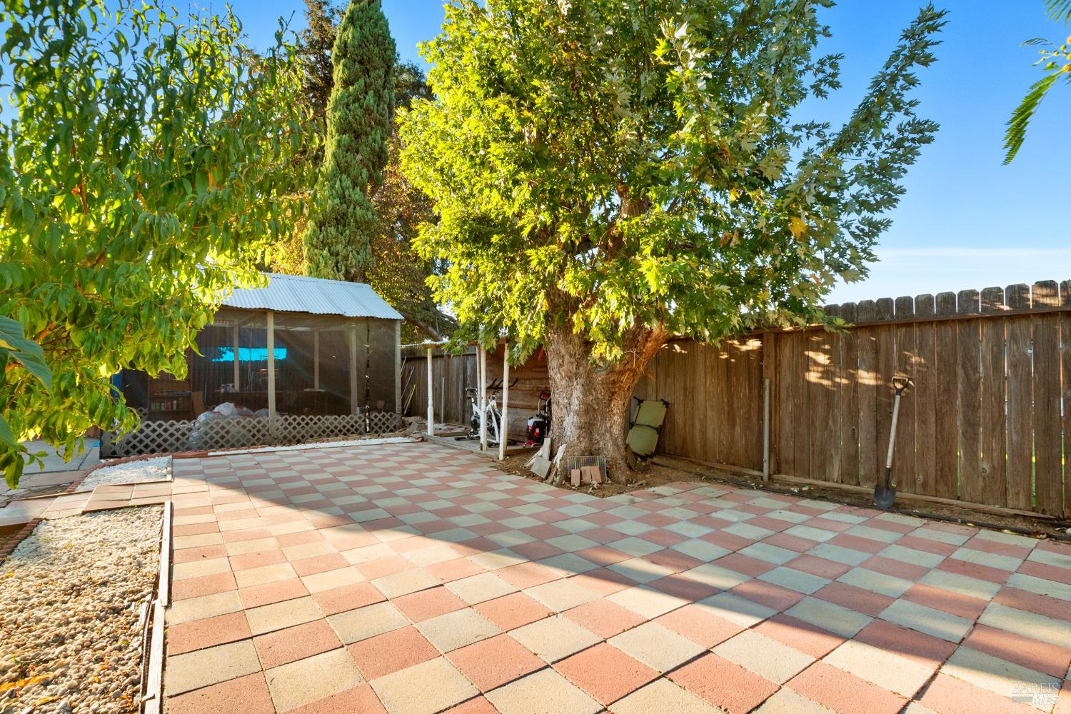 Detail Gallery Image 42 of 44 For 240 W Carolyn Dr, American Canyon,  CA 94503 - 4 Beds | 2 Baths