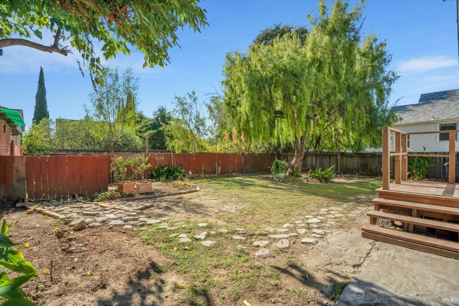 Detail Gallery Image 22 of 34 For 323 Hampshire St, Vallejo,  CA 94590 - 2 Beds | 1 Baths