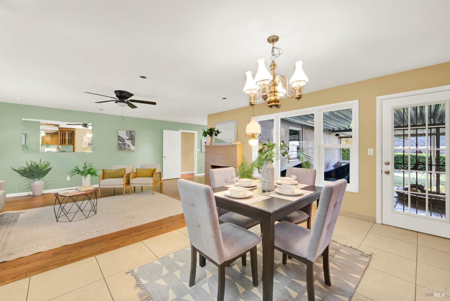 Detail Gallery Image 26 of 79 For 689 W C St, Dixon,  CA 95620 - 3 Beds | 3 Baths