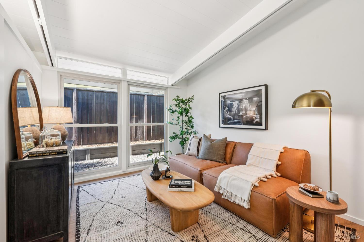 Detail Gallery Image 27 of 58 For 364 Hyacinth Way, San Rafael,  CA 94903 - 4 Beds | 2 Baths