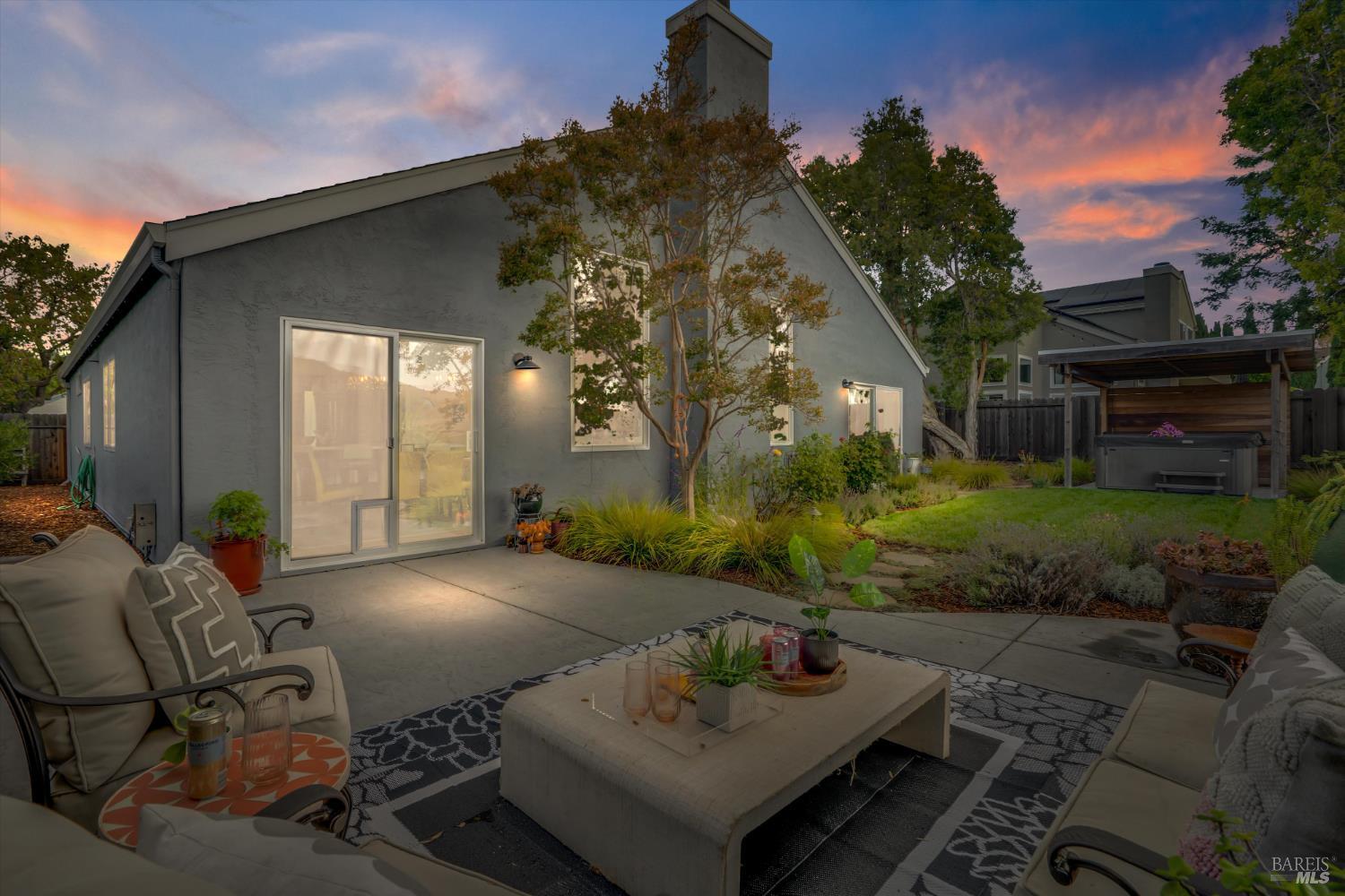 Detail Gallery Image 25 of 38 For 578 Morning Glory Dr, Benicia,  CA 94510 - 3 Beds | 2 Baths