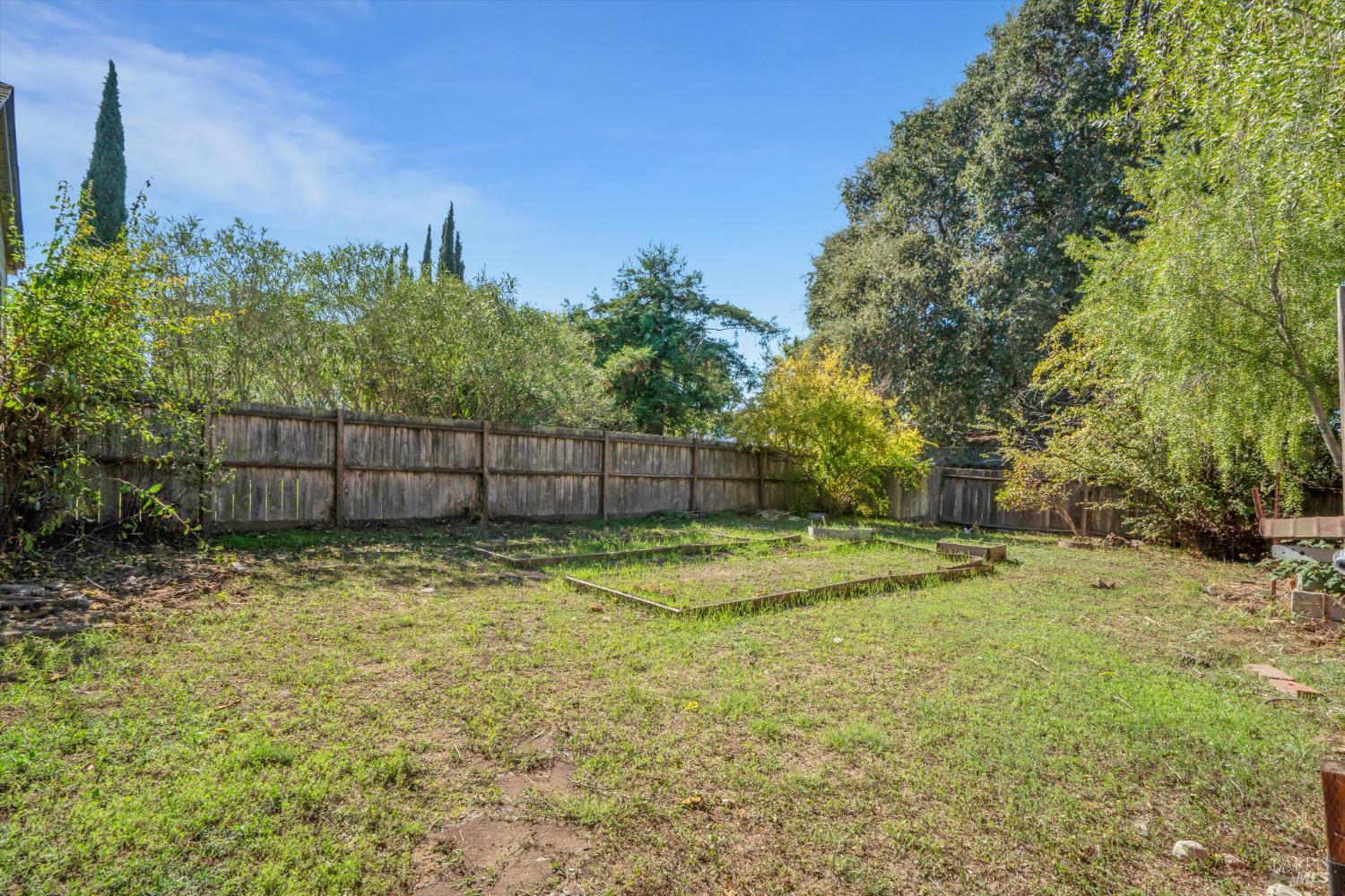 Detail Gallery Image 26 of 34 For 323 Hampshire St, Vallejo,  CA 94590 - 2 Beds | 1 Baths