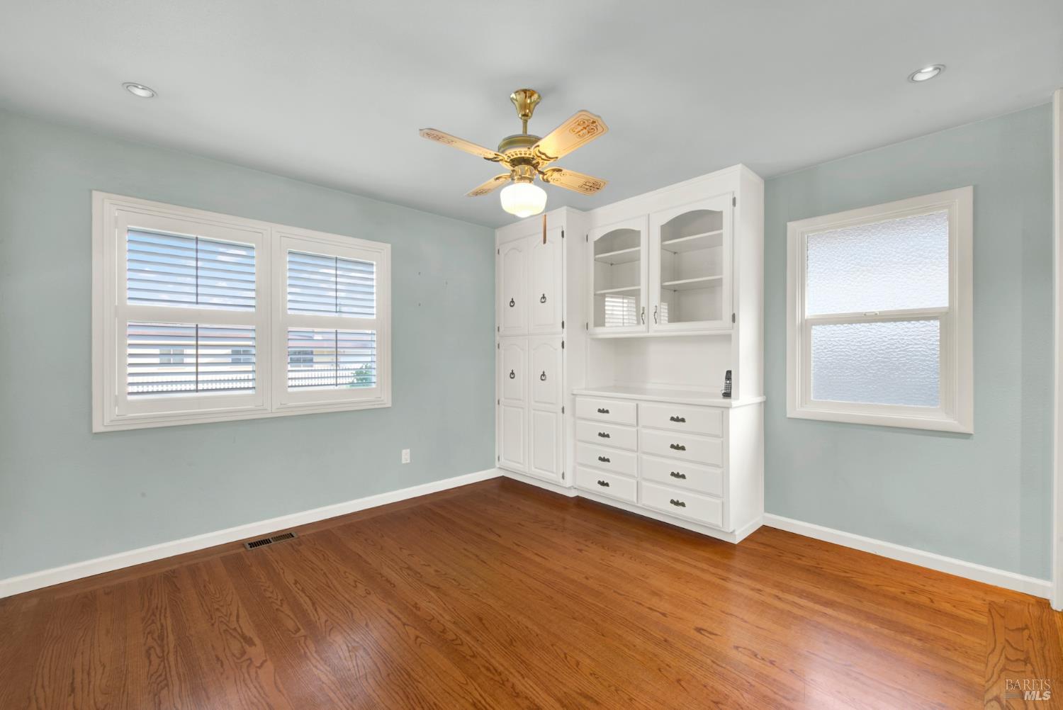 Detail Gallery Image 51 of 79 For 689 W C St, Dixon,  CA 95620 - 3 Beds | 3 Baths