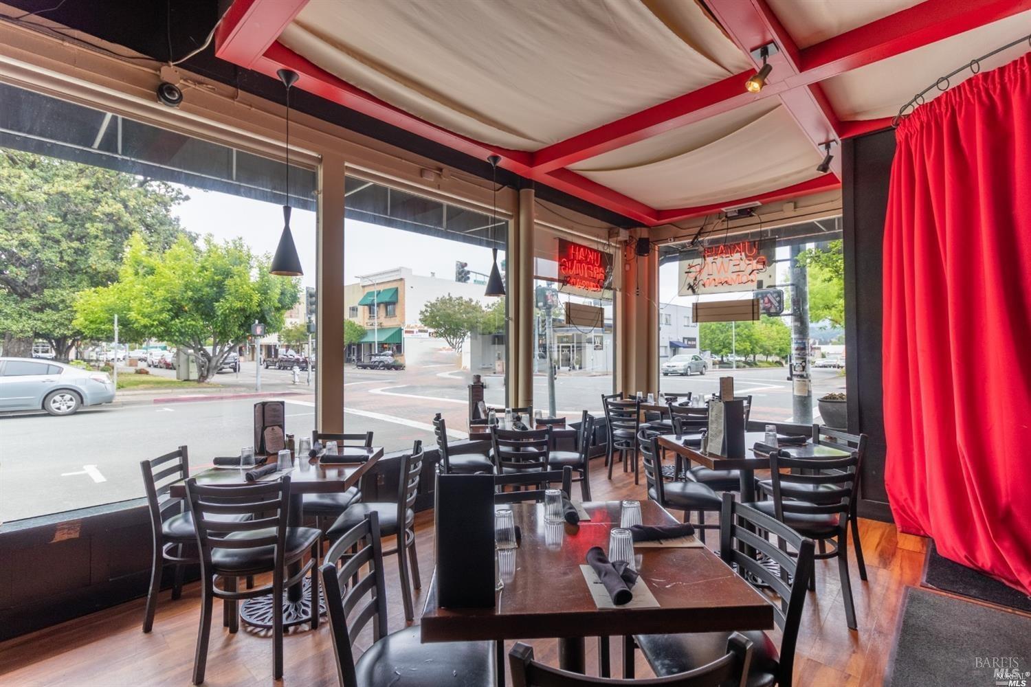 Detail Gallery Image 5 of 20 For 102 S State St, Ukiah,  CA 95482 - – Beds | – Baths