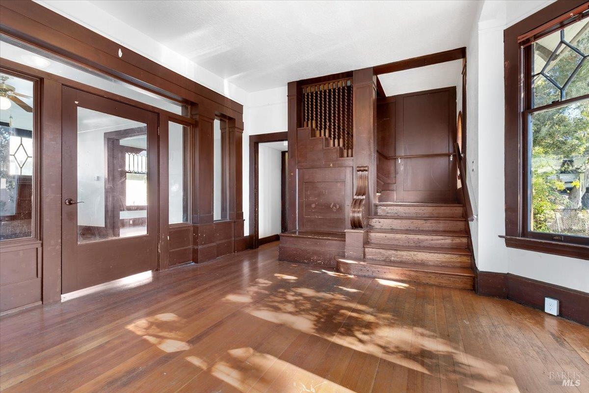 Detail Gallery Image 7 of 44 For 714 Mendocino Ave, Santa Rosa,  CA 95401 - 3 Beds | 1/2 Baths