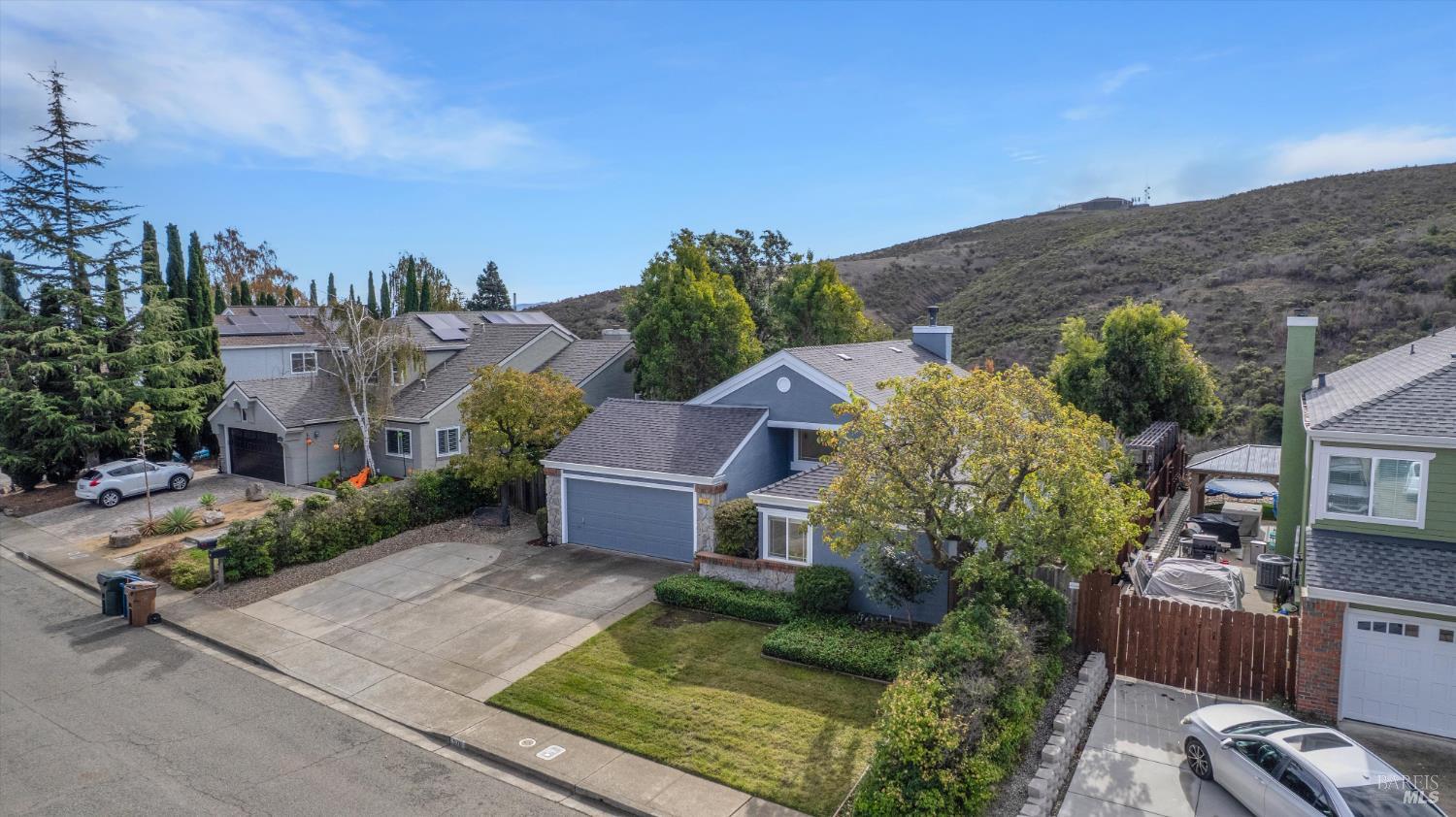 Detail Gallery Image 35 of 38 For 578 Morning Glory Dr, Benicia,  CA 94510 - 3 Beds | 2 Baths