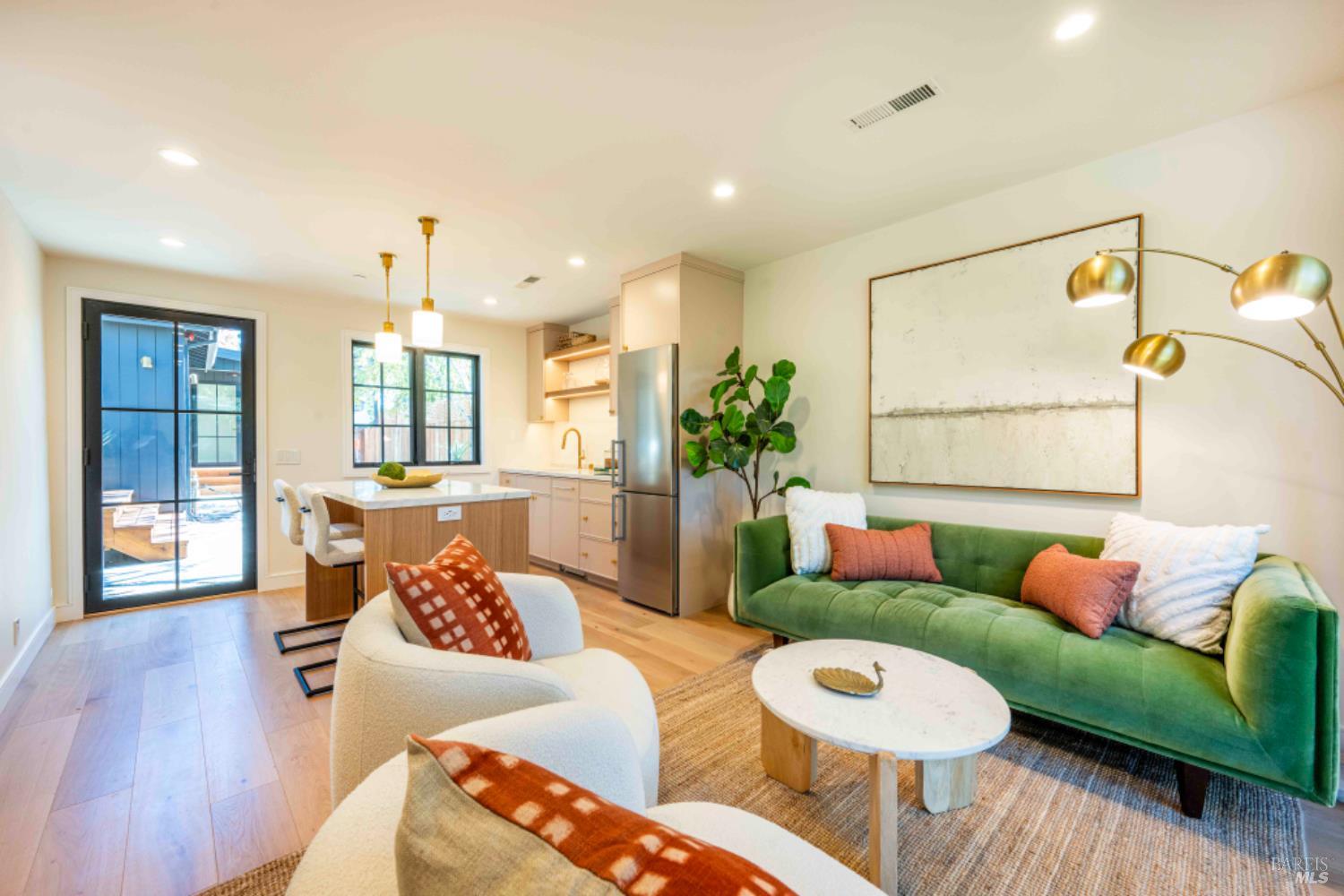 Detail Gallery Image 28 of 36 For 851 Second St, Sonoma,  CA 95476 - 4 Beds | 3 Baths