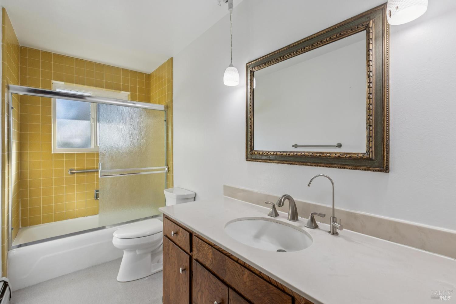 Detail Gallery Image 25 of 75 For 4050 Sonoma Mountain Rd, Santa Rosa,  CA 95404 - 4 Beds | 3/1 Baths