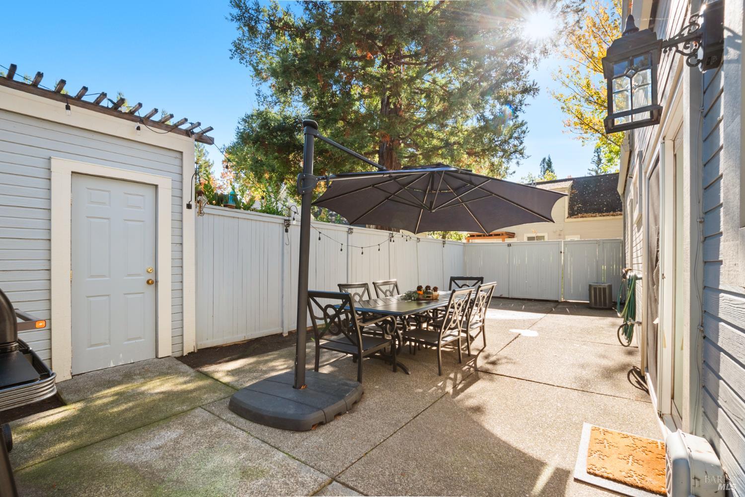 Detail Gallery Image 17 of 53 For 3315 Yulupa Ave, Santa Rosa,  CA 95405 - 3 Beds | 2 Baths