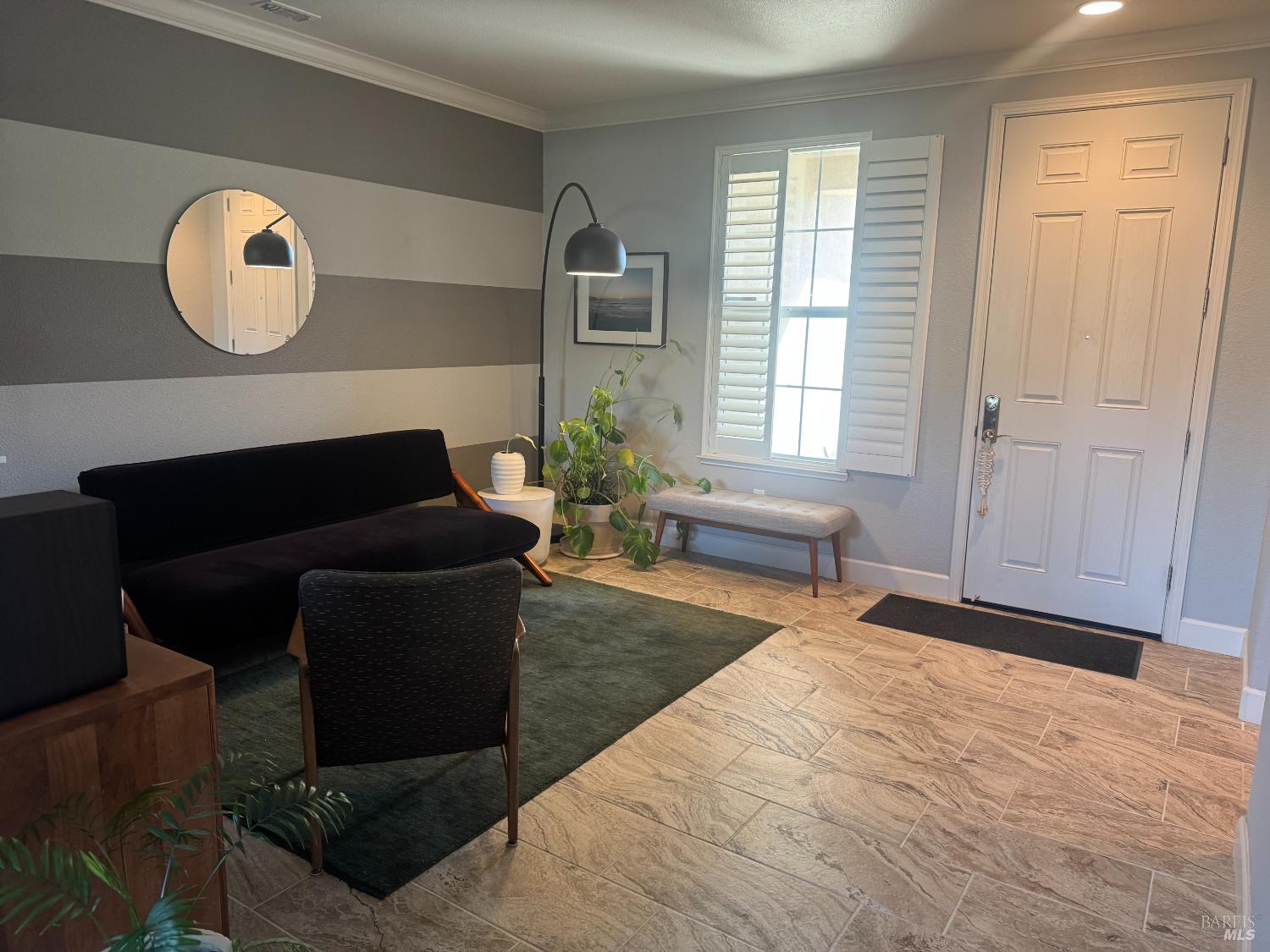 Detail Gallery Image 6 of 18 For 261 Joyce Dr, Vacaville,  CA 95687 - 4 Beds | 2 Baths