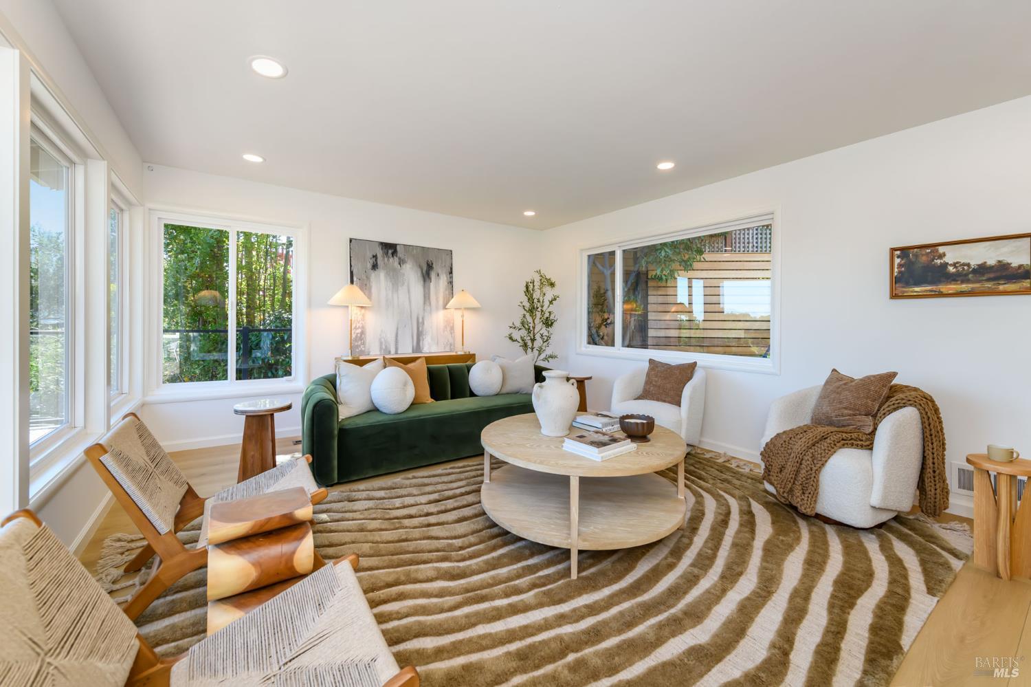 Detail Gallery Image 11 of 30 For 81 Corte Gracitas Unkn, Greenbrae,  CA 94904 - 4 Beds | 2 Baths