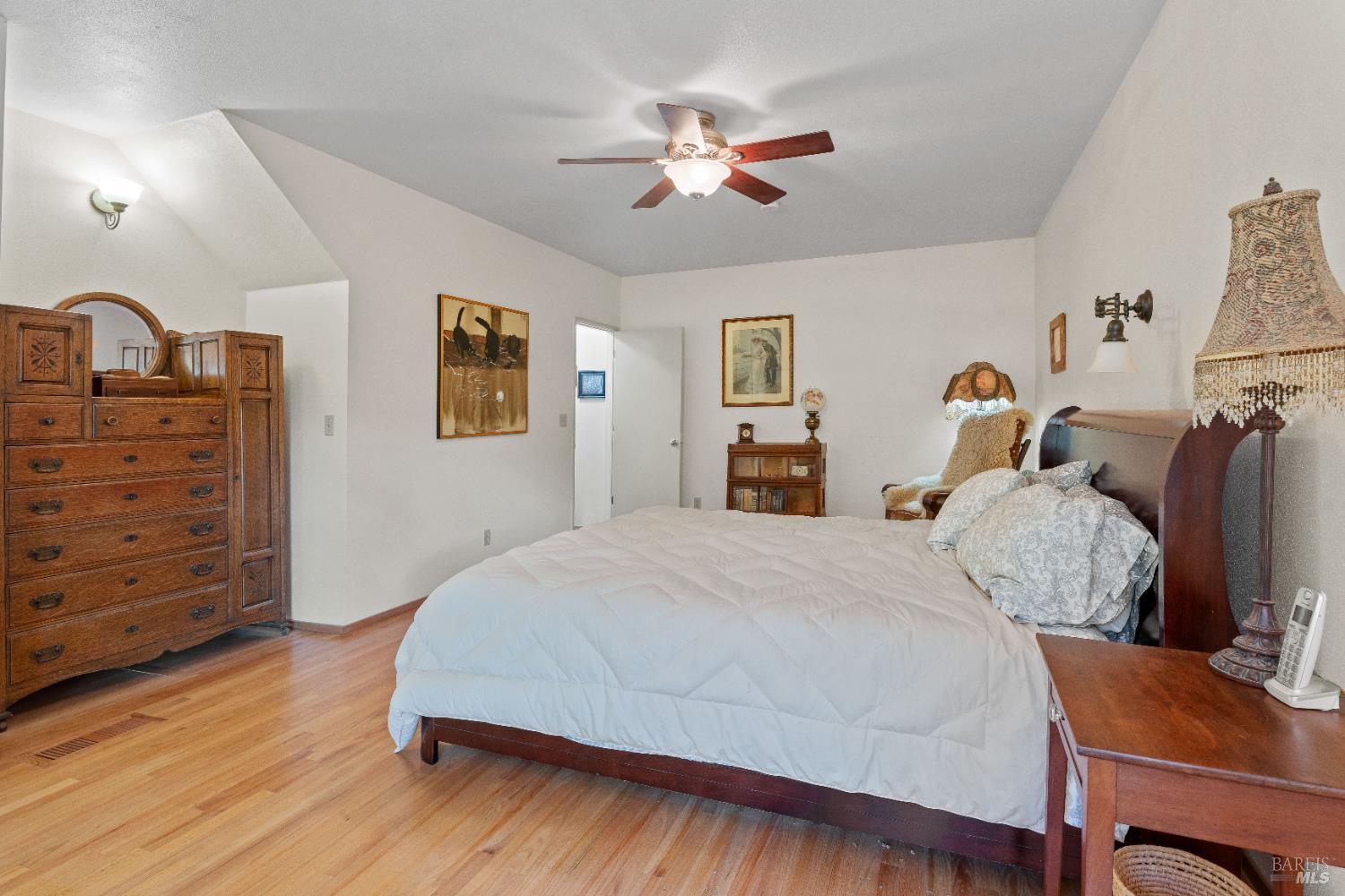 Detail Gallery Image 14 of 40 For 7420 Eastside Potter Valley Rd, Ukiah,  CA 95482 - 3 Beds | 2 Baths