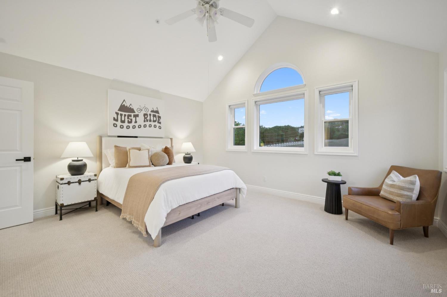 Detail Gallery Image 46 of 74 For 10 Chamberlain Ave, Novato,  CA 94947 - 5 Beds | 3/1 Baths