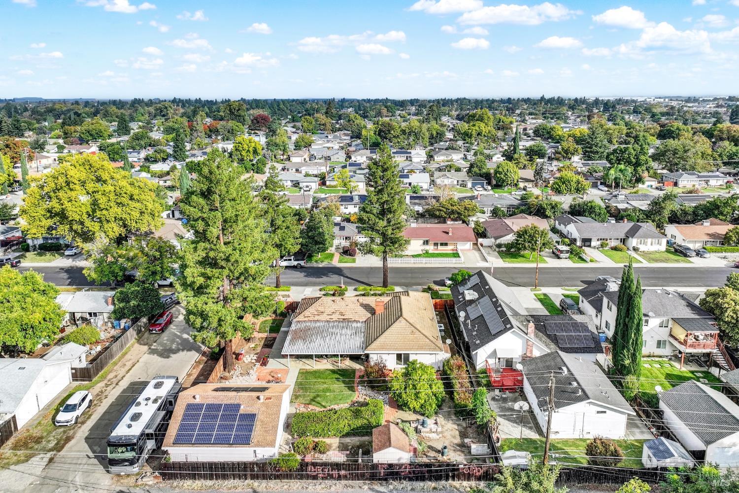 Detail Gallery Image 61 of 79 For 689 W C St, Dixon,  CA 95620 - 3 Beds | 3 Baths